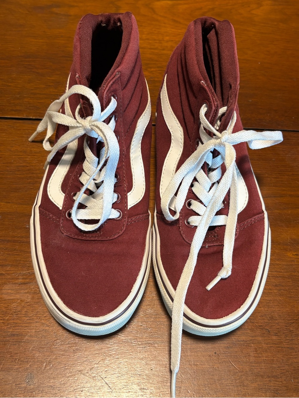 Vans Women’s Sk8- Hi High- Top Sneakers Maroon/White Size 7